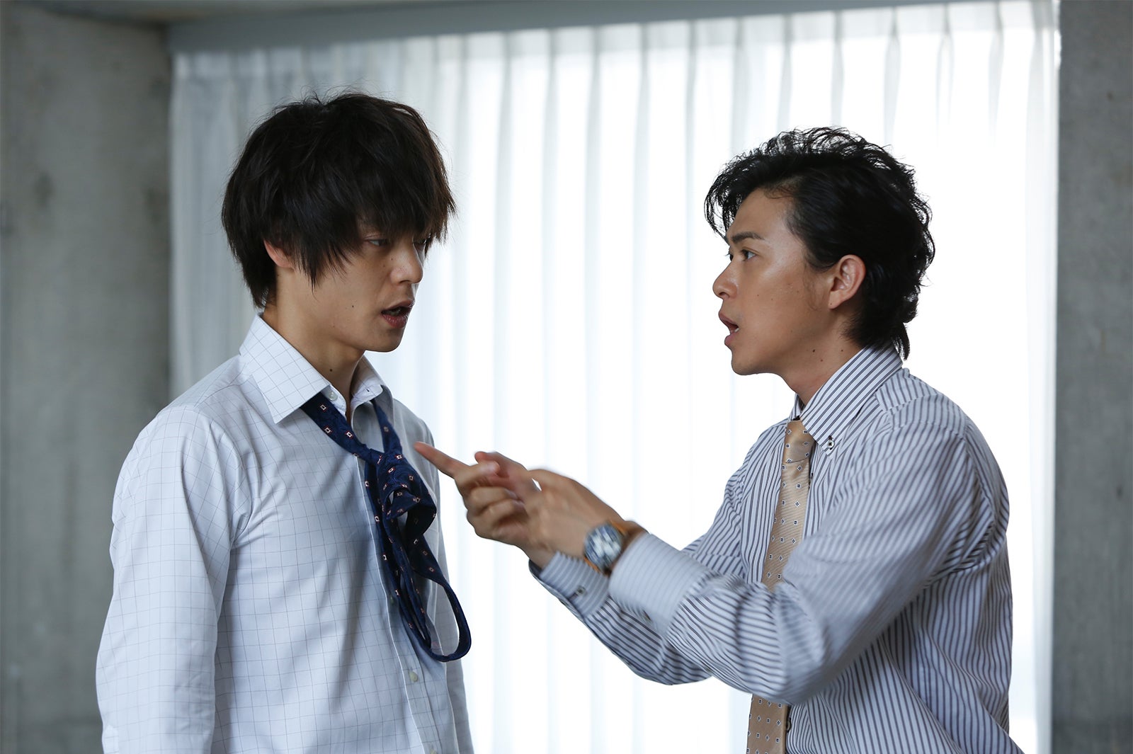 窪田正孝、勝地涼／「ヒモメン」第4話より（C）テレビ朝日