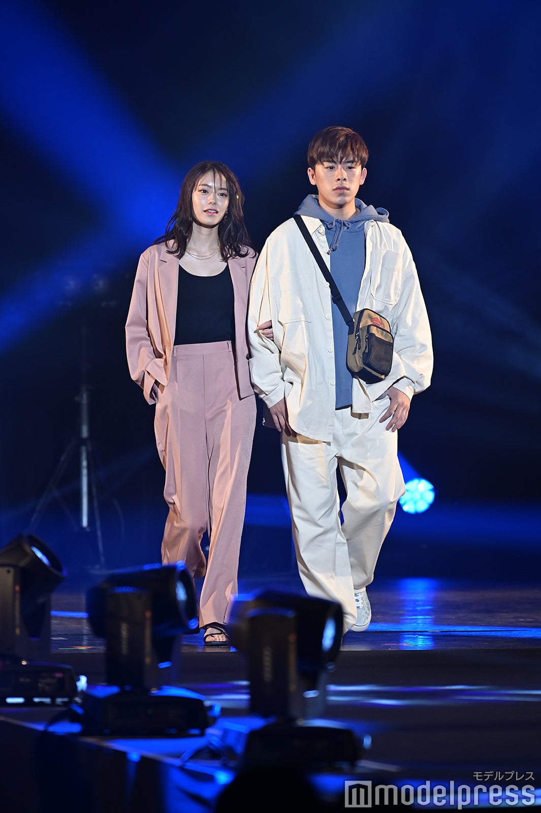 なこなこカップル（C）モデルプレス