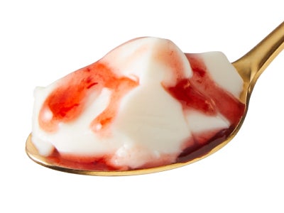 いちご杏仁 トッピング90円（税込み）／提供画像