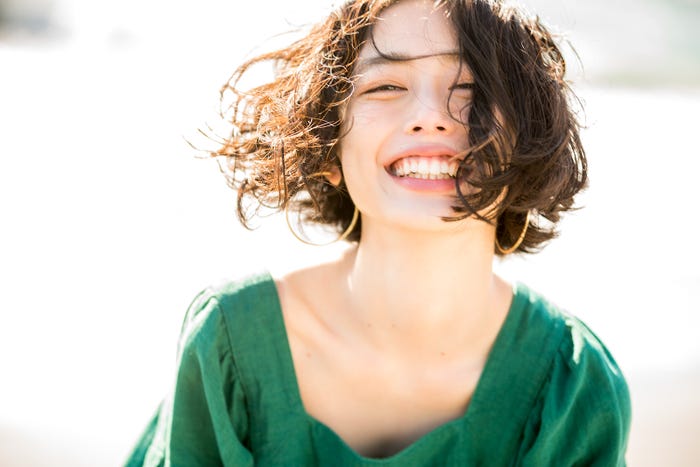 吉倉あおい「mina」4月号より/寺田茉布(LOVABLE)画像提供:所属事務所