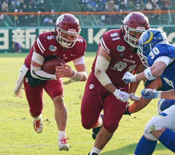 立命大が連覇 史上初関西対決で関学大圧倒 MVP・竹田剛が投げて走って5TD 兄・祐に続く甲子園星「きょうは100点」