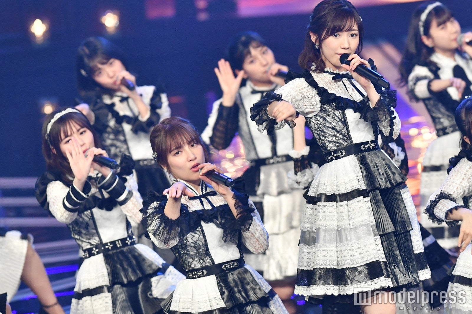 AKB48（C）モデルプレス