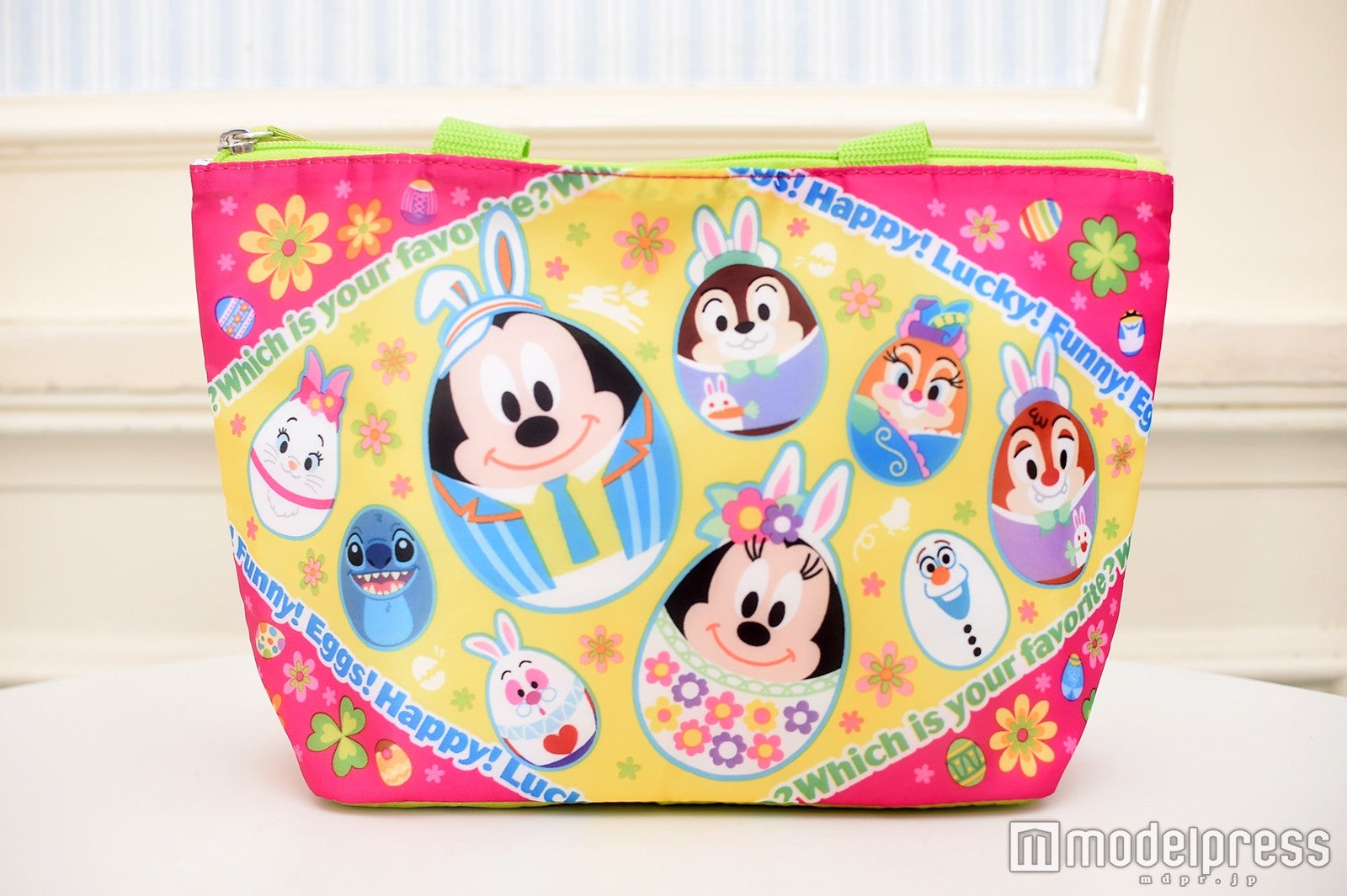 スーベニアランチケース（C）モデルプレス