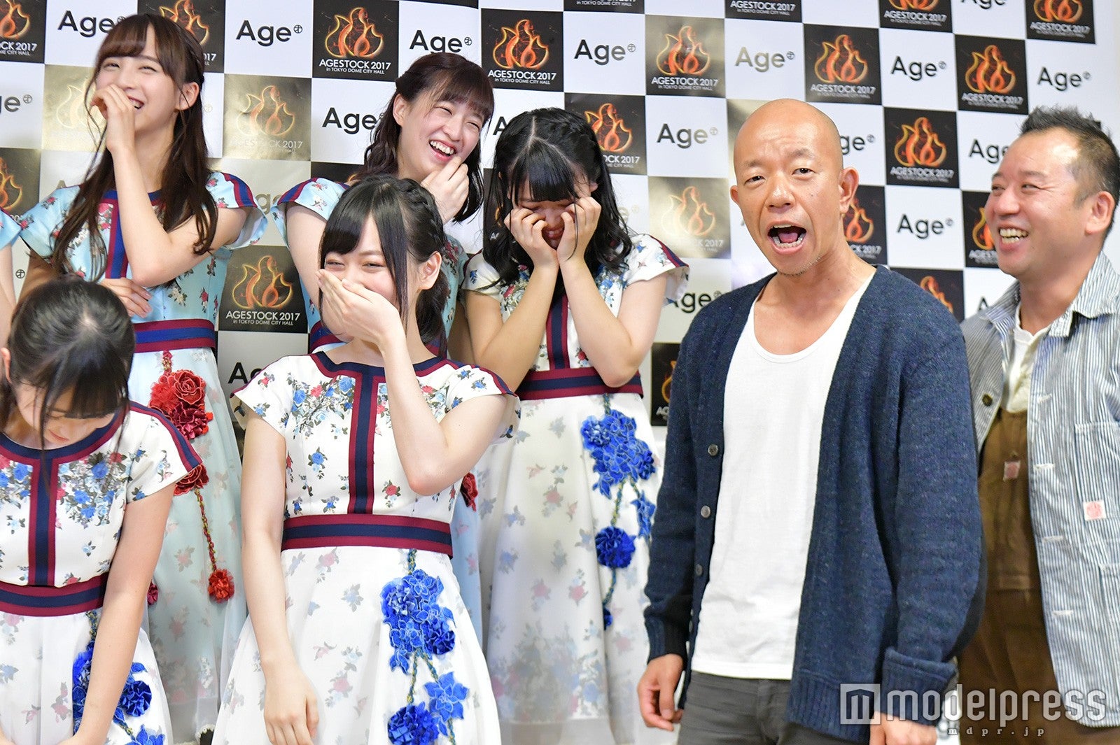 乃木坂46・3期生、バイきんぐ（C）モデルプレス