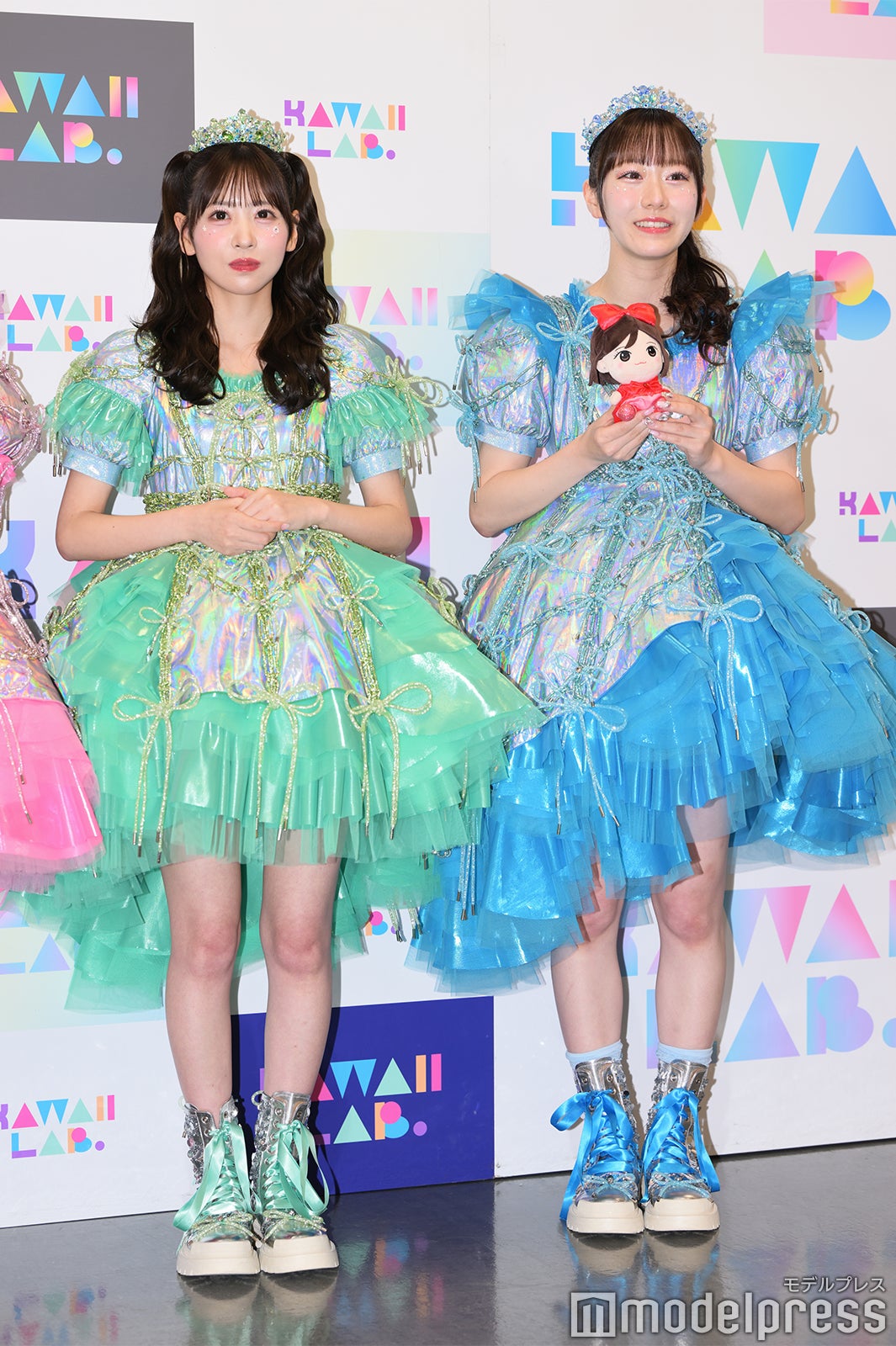 櫻井優衣、真中まな（C）モデルプレス