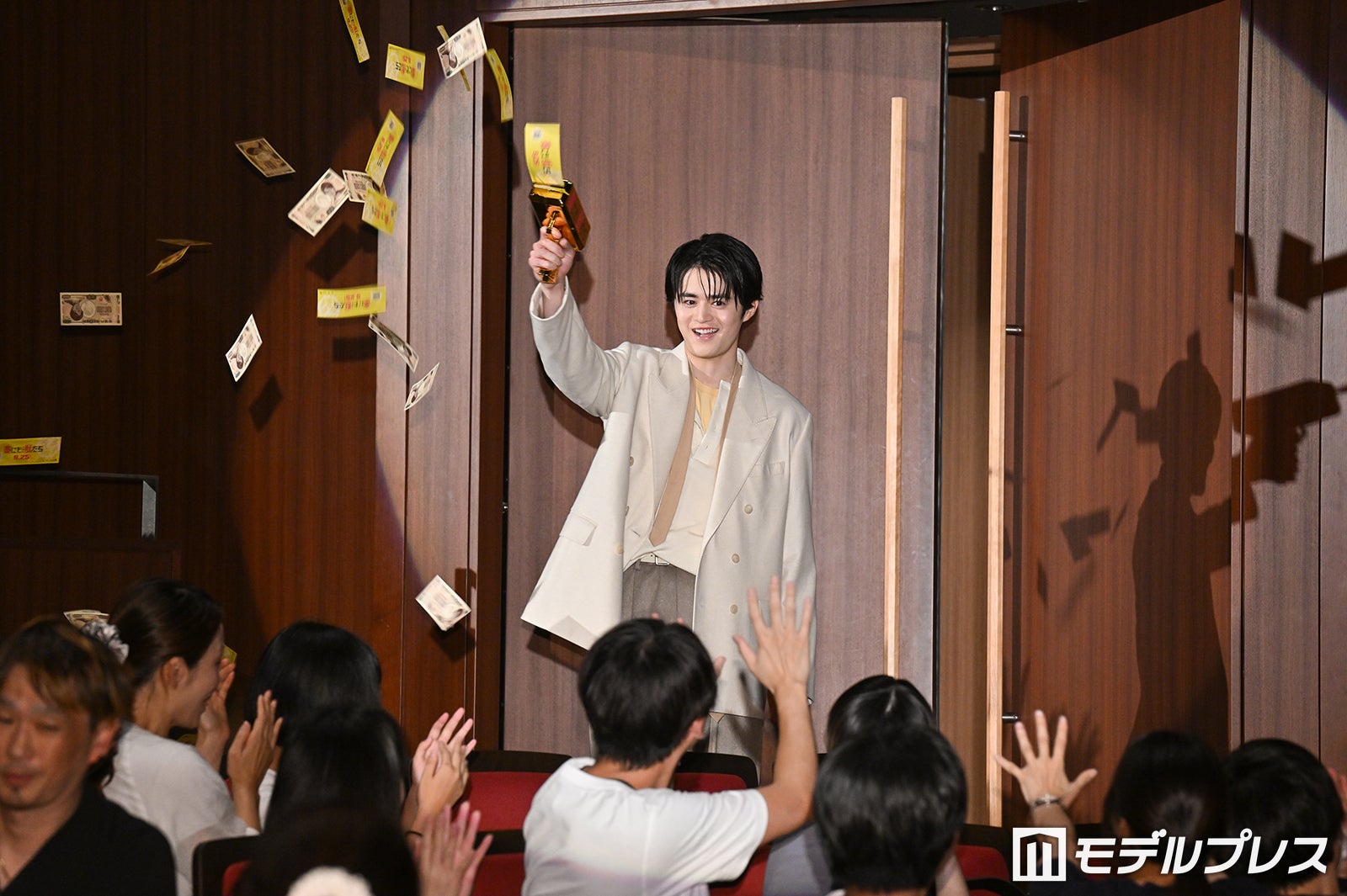 鈴鹿央士（C）モデルプレス