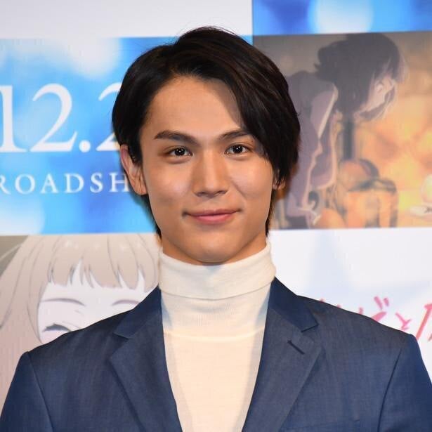 中川大志 愛娘 を抱きしめクシャっと笑顔shotに反響 可愛いが渋滞しすぎ 愛であふれてますね モデルプレス