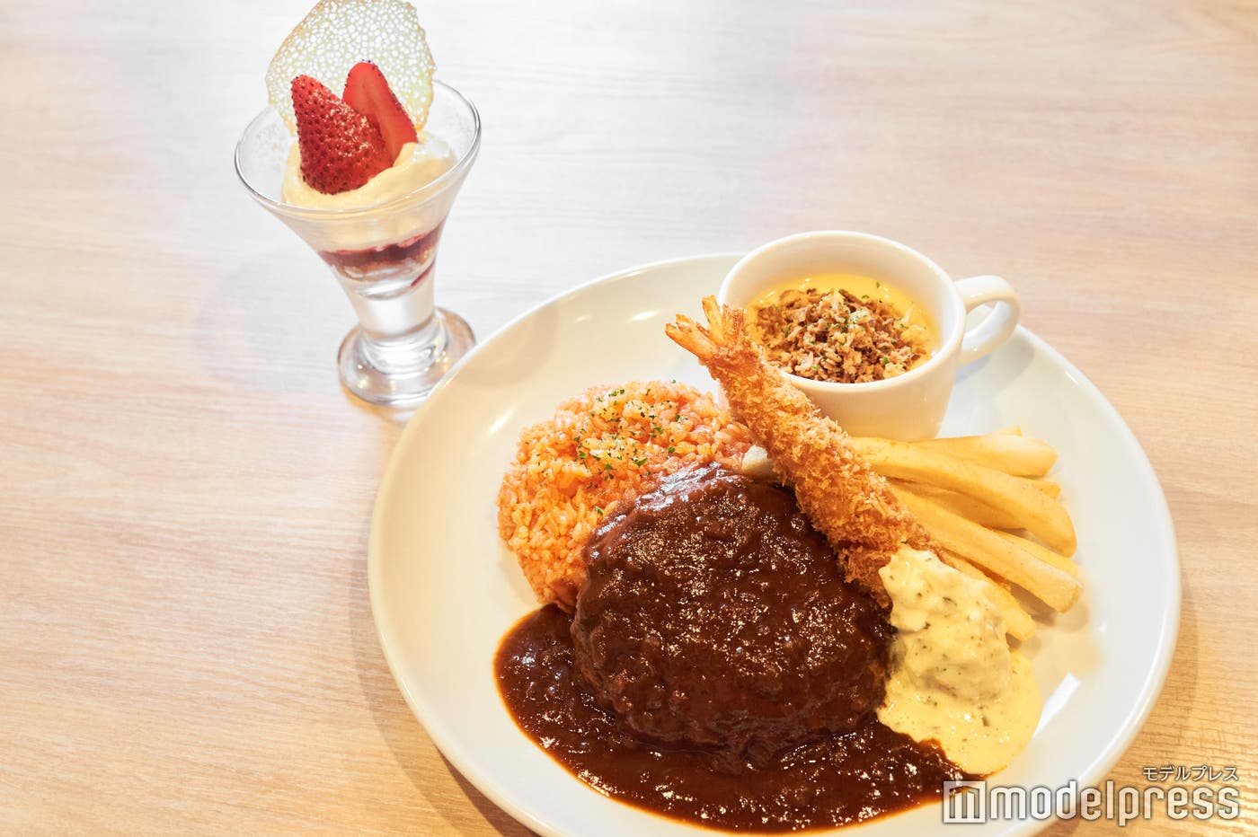 「お子様ランチ」(C)モデルプレス