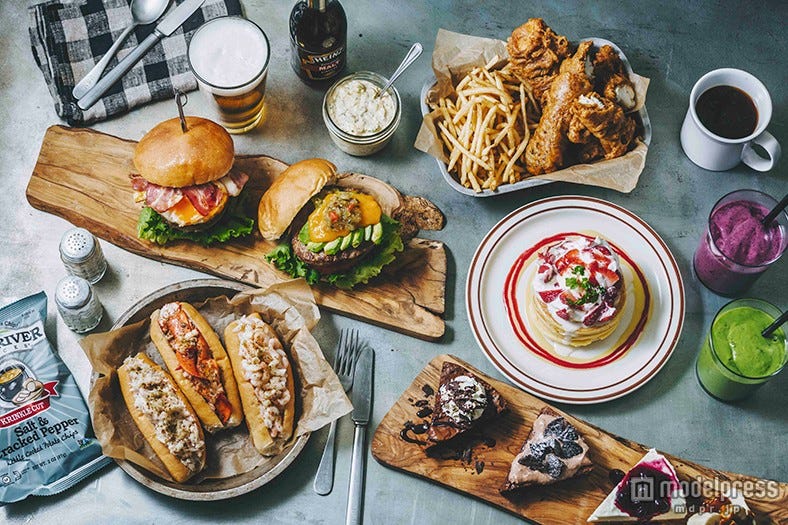 シェイブシェイク&人気ロブスターロールも “食のセレクトショップ”江ノ島に誕生