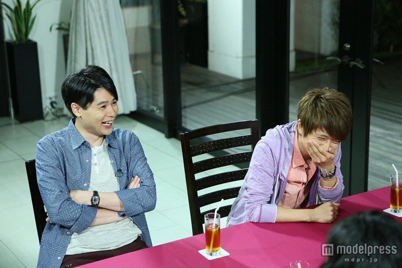 左から：吉村崇（平成ノブシコブシ）、西島隆弘（AAA）／画像提供：関西テレビ