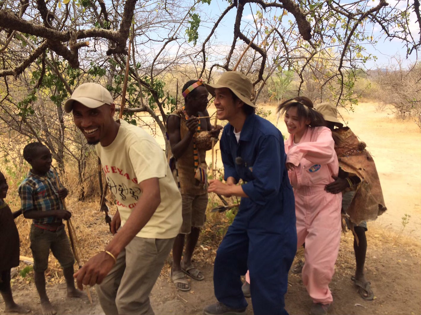 「所さんの目がテン！」アフリカ大陸タンザニア大型ロケの様子（C）日本テレビ