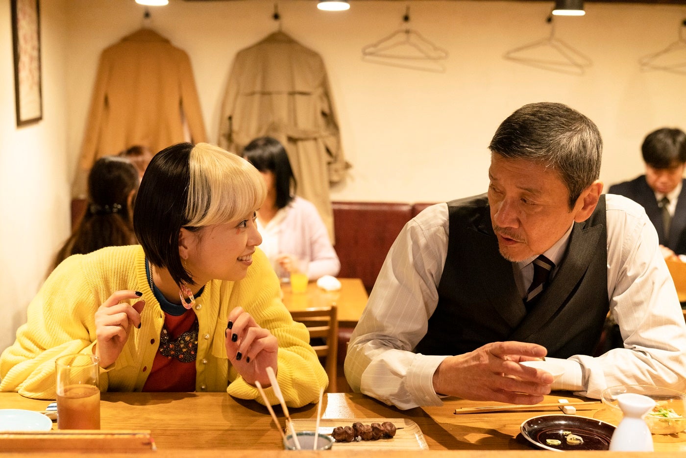 森川葵、奥田瑛二（C）フジテレビ