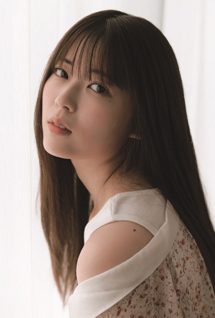 「blt graph.vol.71」セブンネットショッピング購入特典ポストカード【岩本蓮加(乃木坂46):B】/提供画像