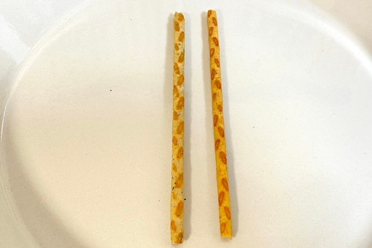 十六穀プリッツ