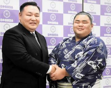 竜鳳が新十両昇進 所要8場所のスピード出世「素直にうれしい」 音羽山親方は序ノ口から育てた弟子が初めて新十両に