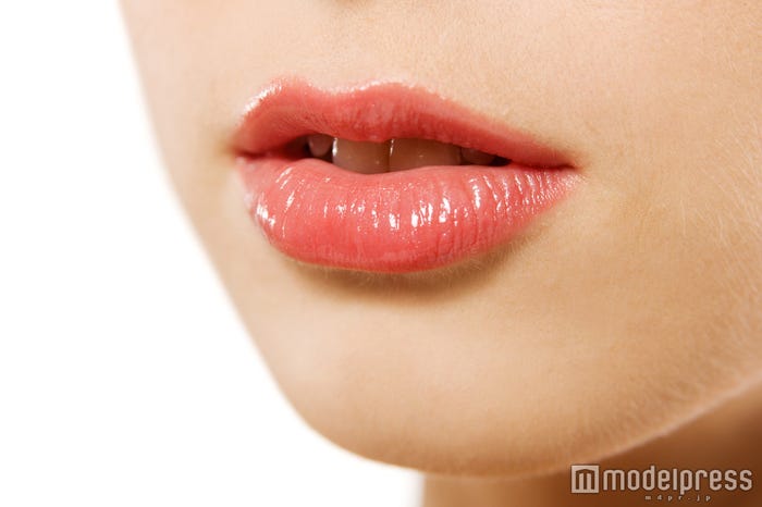 乾燥にサヨナラ!いつでも潤う唇を手に入れるためのケア方法(Photo by Kzenon)