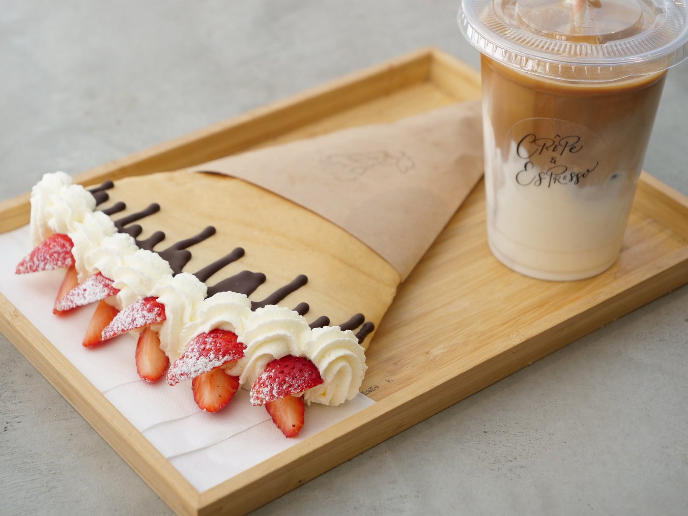 クレープとエスプレッソとジェラートと/提供画像