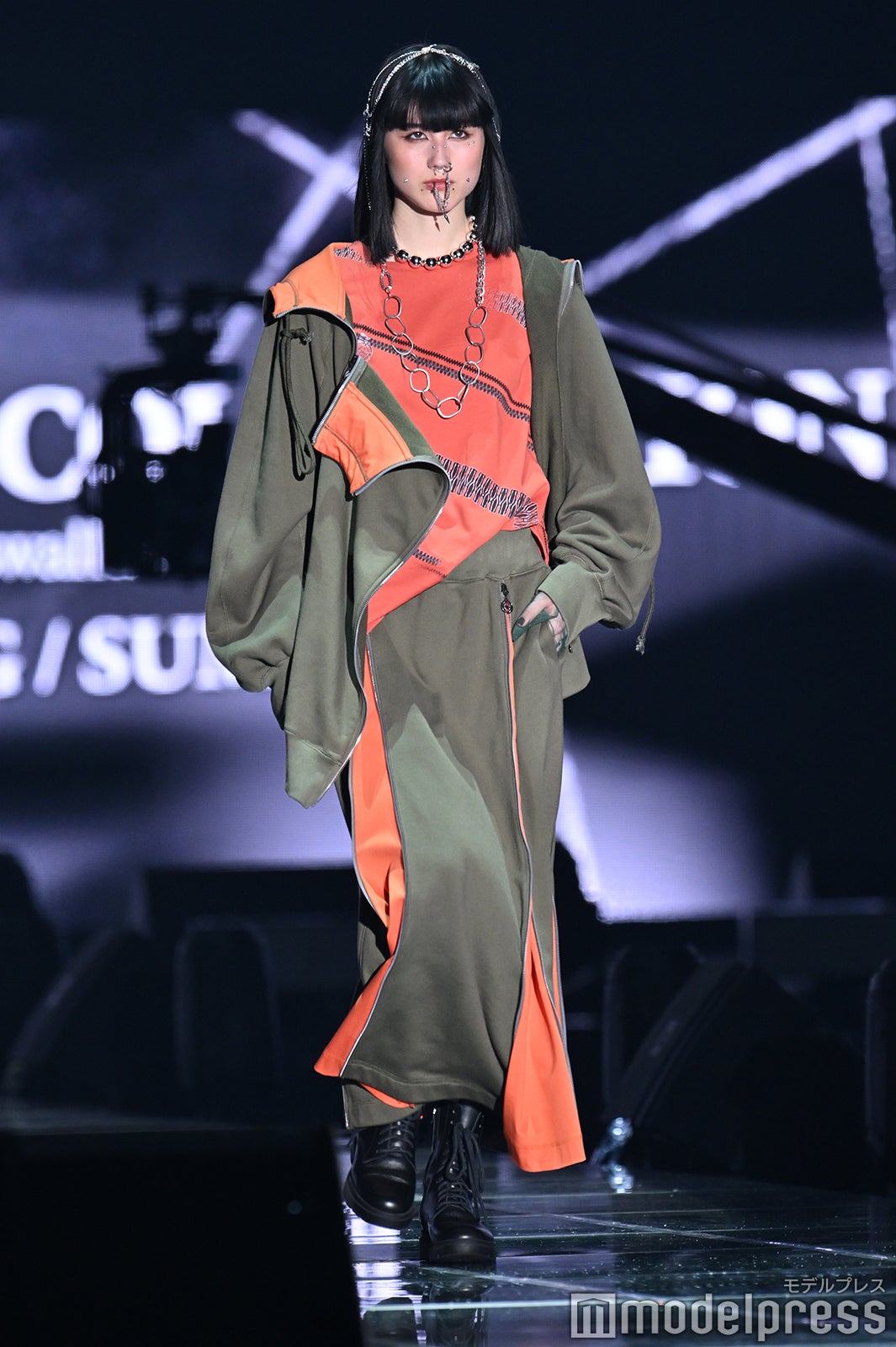 （C）モデルプレス