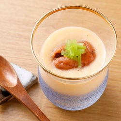 旬の一皿を五感で楽しむ! 凄腕料理人の新舞台、日本料理『御成門はる』