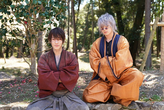 佐藤健、新田真剣佑 (提供写真)