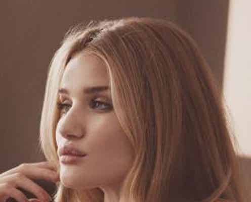 ロージー・ハンティントン=ホワイトリーのSEXY美ボディにうっとり!新ランジェリー・コレクションお披露目