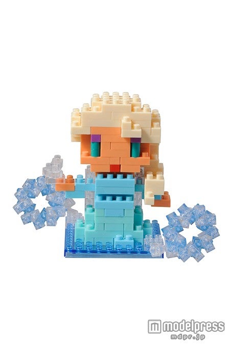 ナノブロック（エルサ）￥1700／（C）Disney
