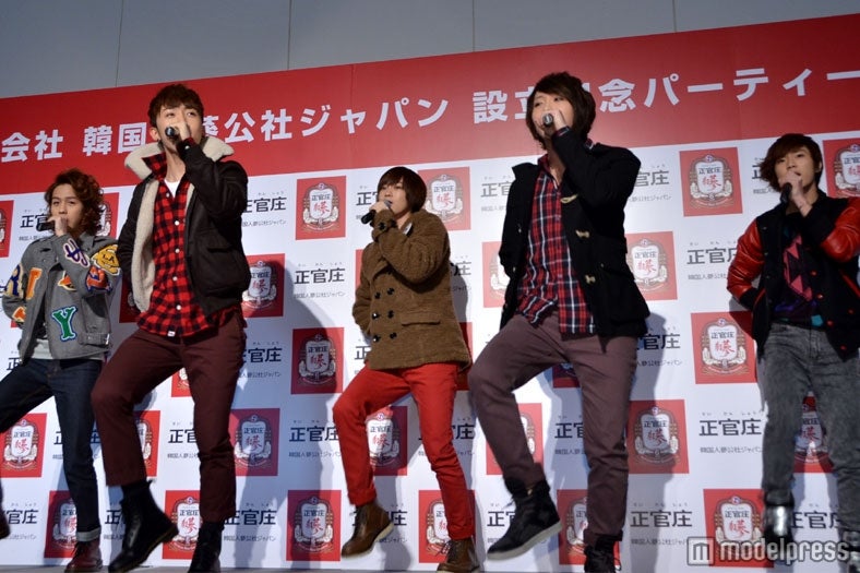 パフォーマンスを披露する大国男児