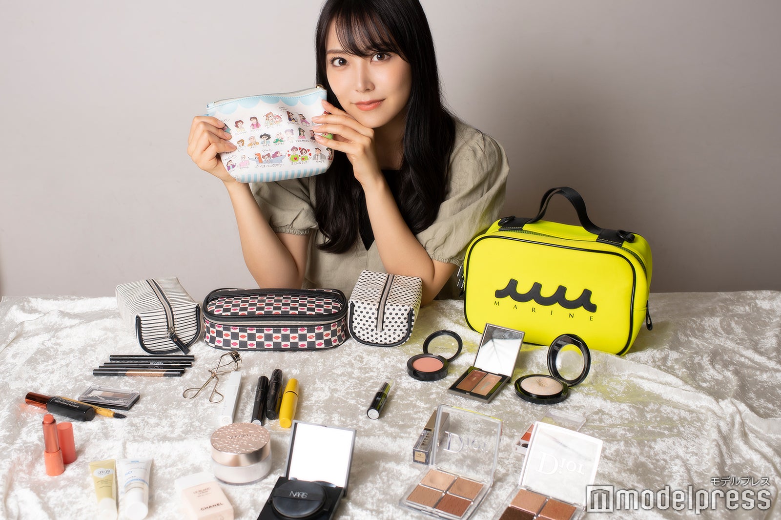 白間美瑠のメイクポーチを調査！ （C）モデルプレス