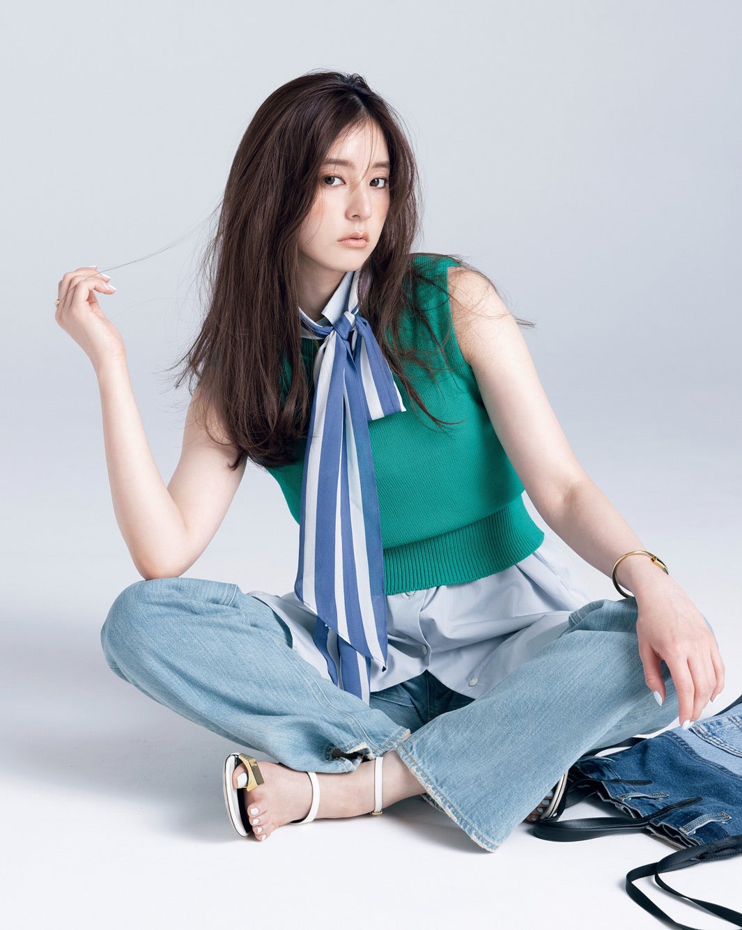 新木優子、女優として目指す新境地とは？大人のデニムに挑戦