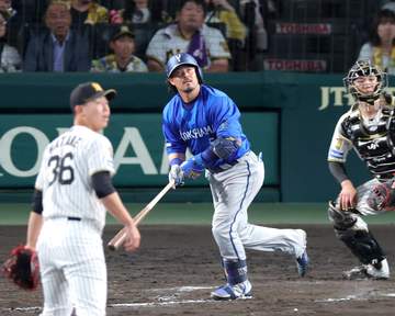 DeNA大勝で勝率5割復帰 九回に打者一巡で一挙8点 先発・平良は5回1／3を5安打1失点、9奪三振と好投