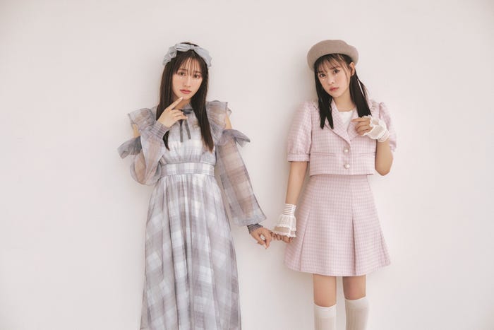 (左から)佐々木彩夏、齊藤なぎさ(提供写真)