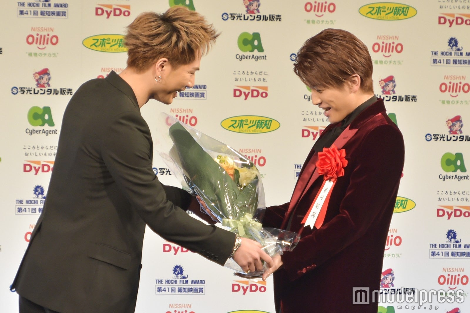 登坂広臣、岩田剛典（C）モデルプレス