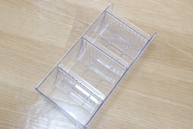 ダイソーの高さ調節できるトレーは自分好みにカスタマイズできる