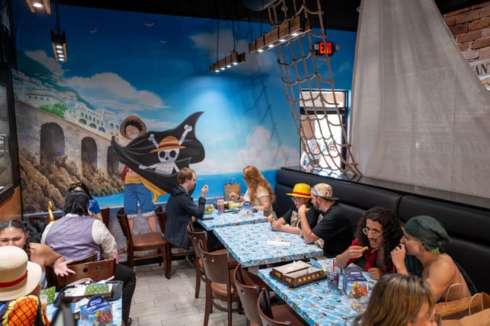 ワンピースカフェの模様(提供写真)