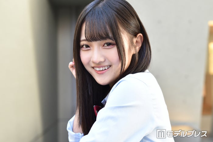 「今日好き」出身アイドル・瀬乃真帆子、チアガール衣装でほっそりウエストのぞく「腹筋のギャップがすごい」「眼福」の声
