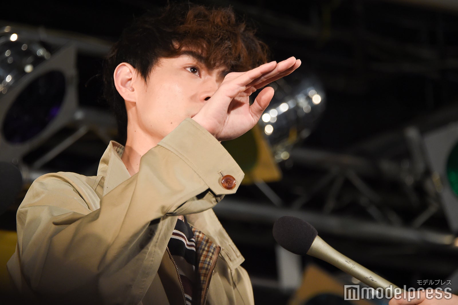 俳優生活10年を「感覚的には一歩一歩上がっている」と説明する菅田将暉（C）モデルプレス