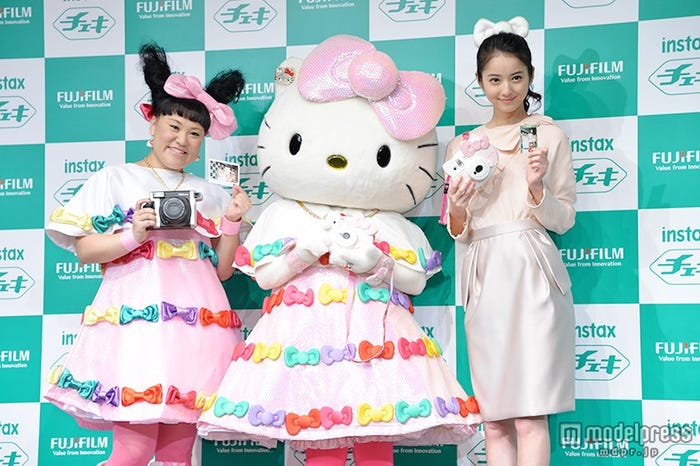 佐々木希、ハローキティ、バービー