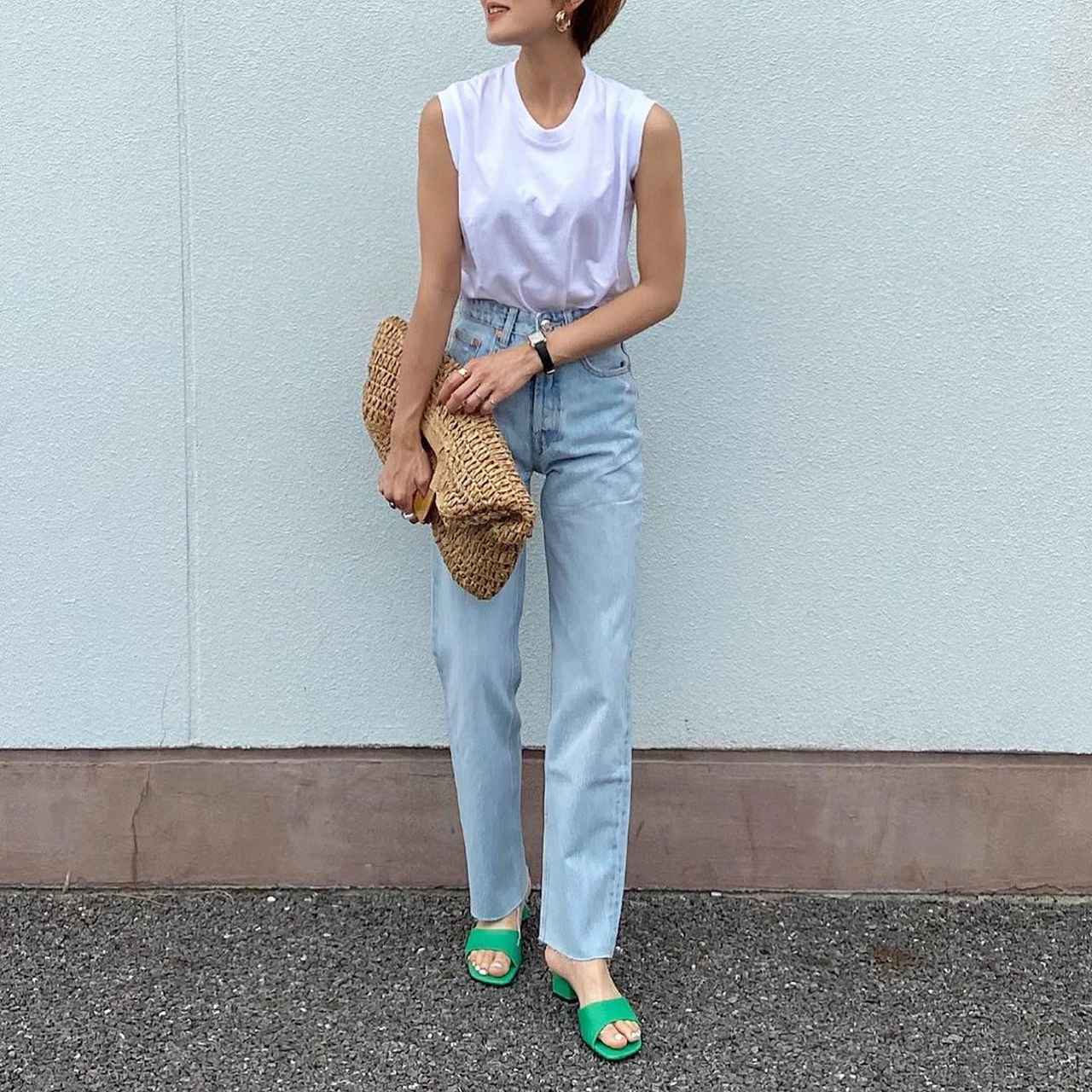 なんかスタイル良く見える Zara 何でも合わせやすい 薄色デニムパンツ モデルプレス