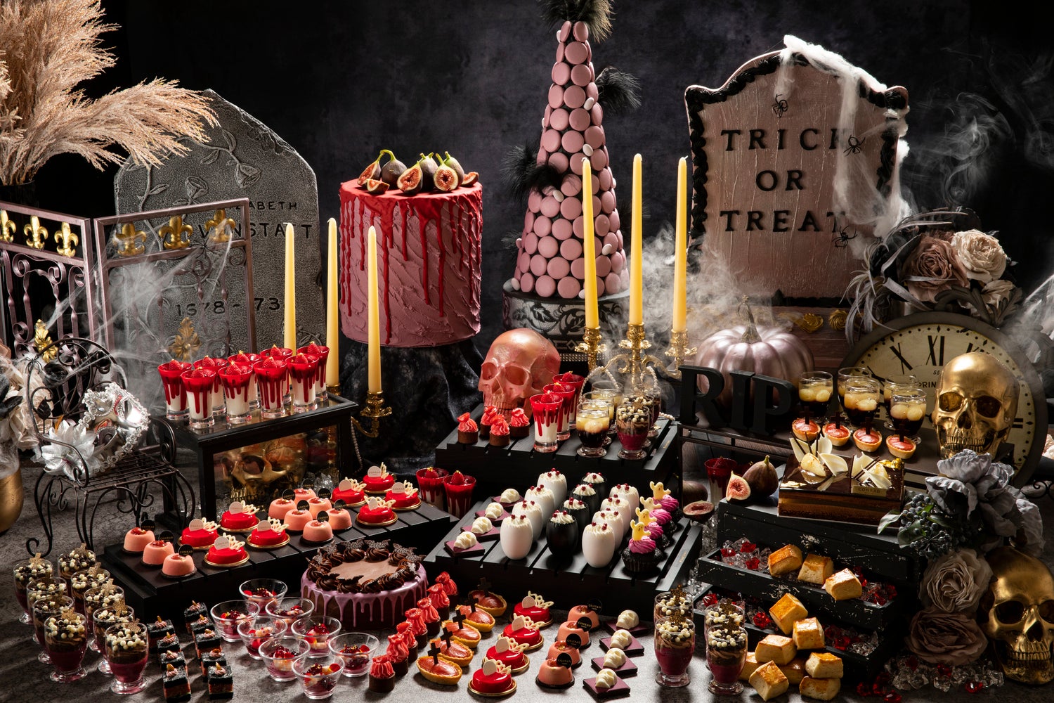 ゴシック・ハロウィン・スイーツビュッフェ／画像提供：コンラッド東京