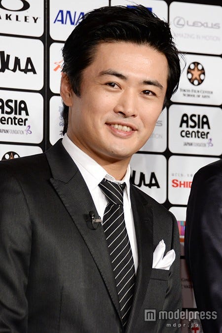 劇団ひとり(C)モデルプレス