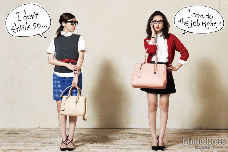 キュートなメガネOL風紗栄子