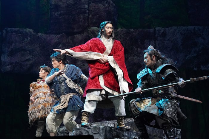 小関裕太ら/舞台「キングダム」ゲネプロより(提供写真)