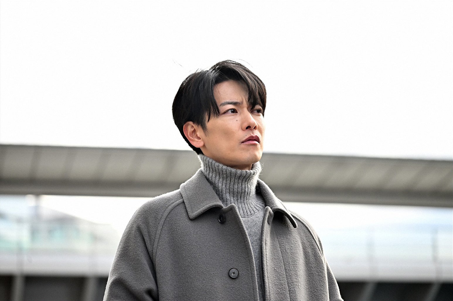 佐藤健／ 「100万回 言えばよかった」第3話より（C）TBS