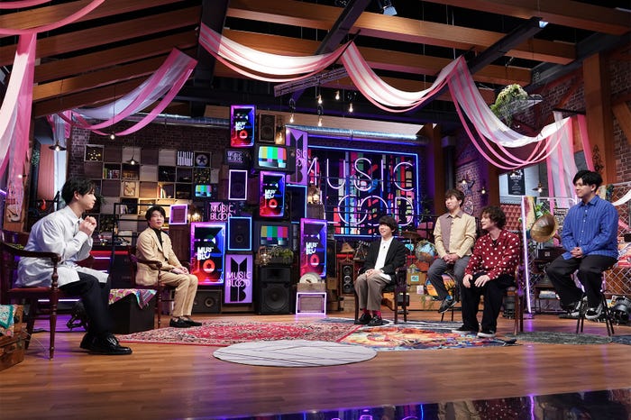 千葉雄大、田中圭、片岡健太、荒井智之、黒田隼之介、小川貴之 (C)日本テレビ