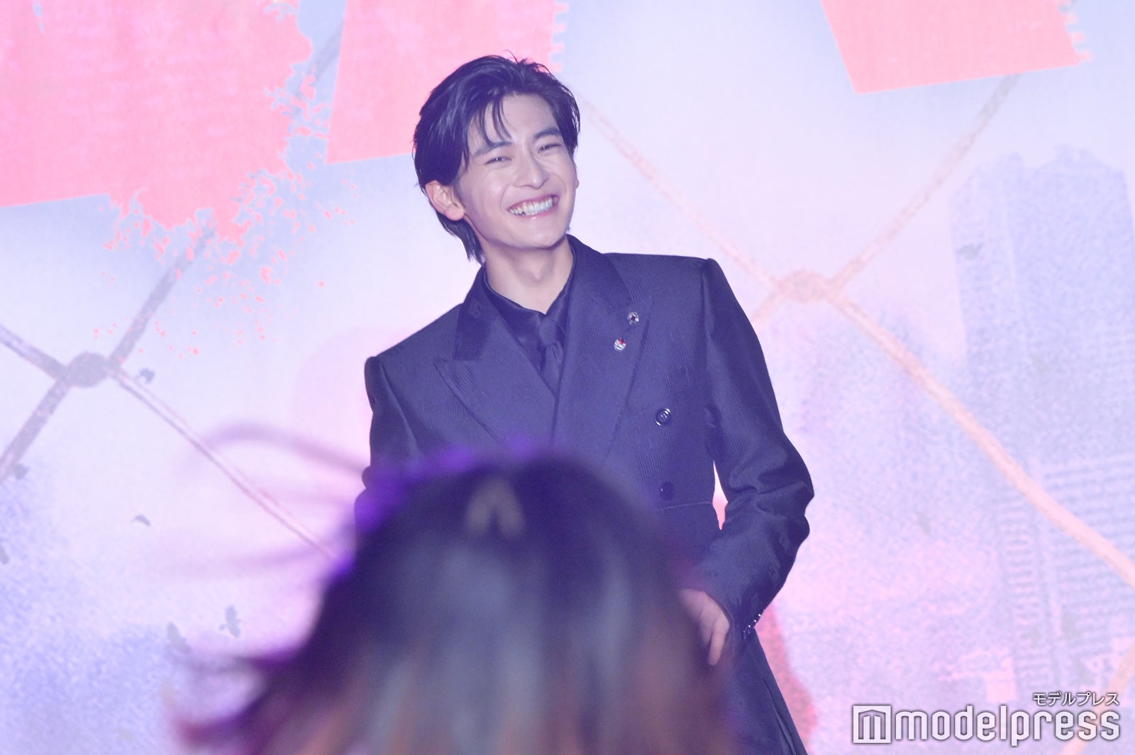 イベントを楽しむ高橋文哉（C）モデルプレス