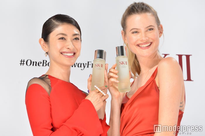 山田優、ベハティ・プリンスルー (C)モデルプレス