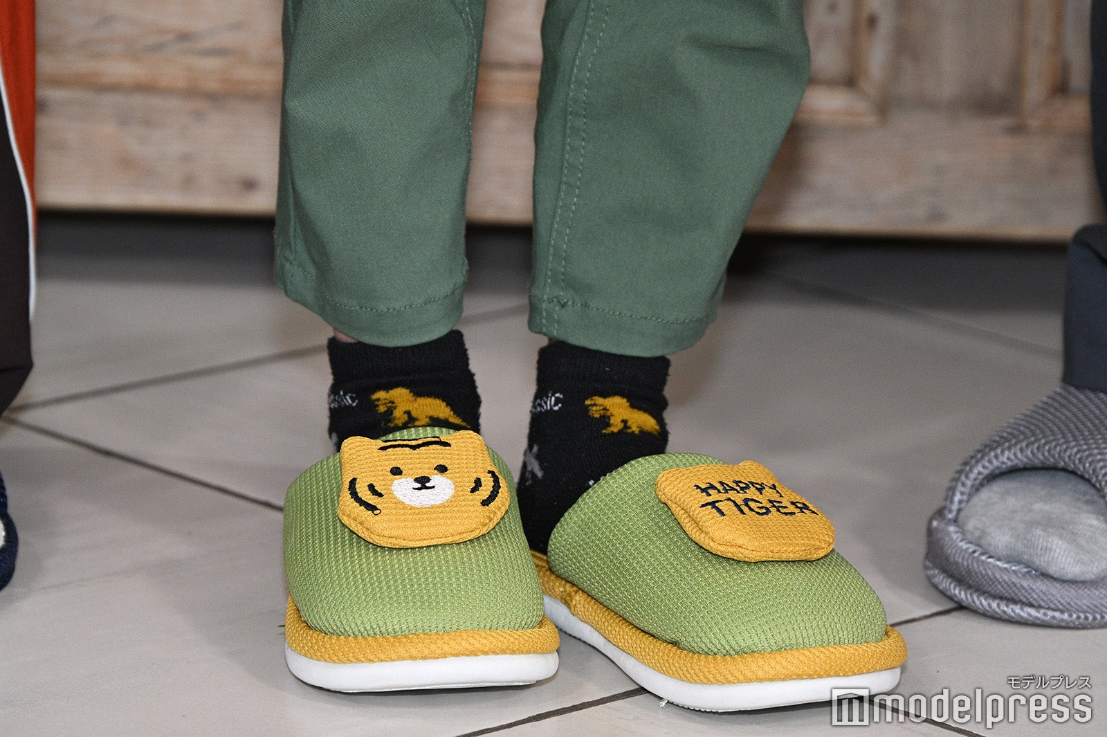 櫻くんの足元（C）モデルプレス