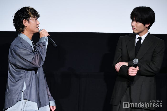 新里英之、赤楚衛二(C)モデルプレス