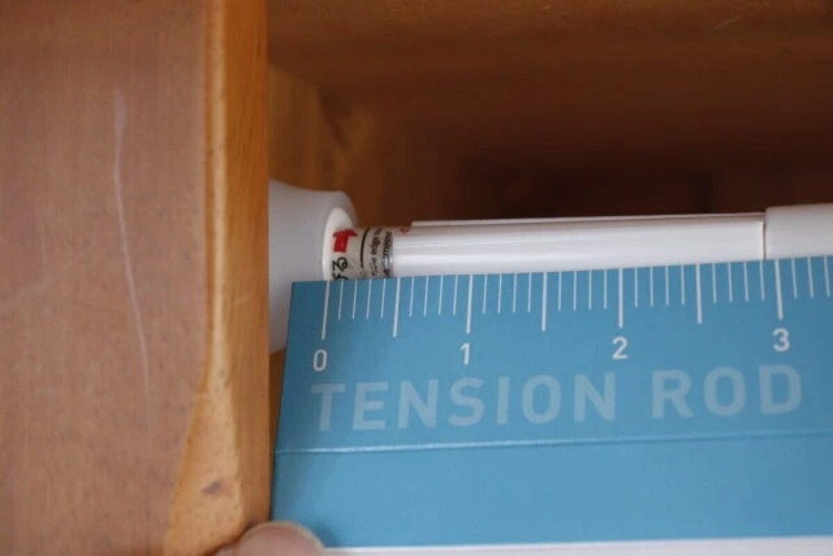 ダイソー　つっぱり棒ロック　設置方法