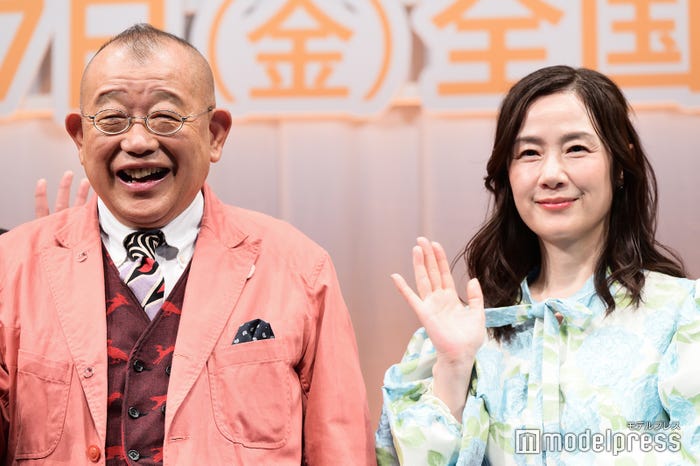 笑福亭鶴瓶、原田知世(C)モデルプレス